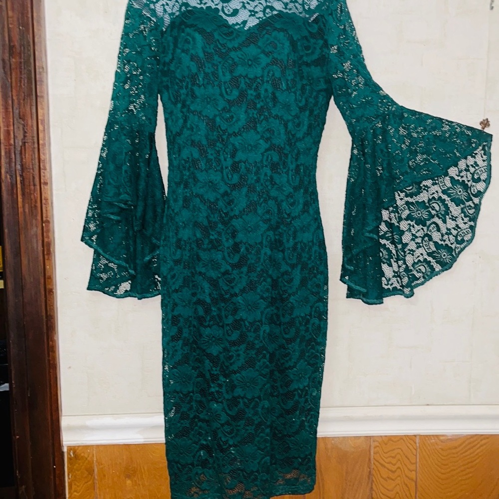 VHSHOW bell SLEEVE COCKTAIL DRESS
